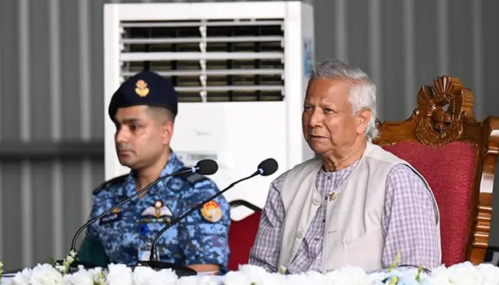 যুদ্ধ কাম্য নয়, তবে মোকাবিলায় প্রস্তুত থাকতে হবে: প্রধান উপদেষ্টা