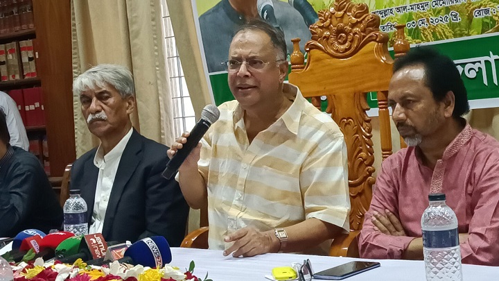 নির্বাচিত সরকারই শেখ হাসিনার বিচার করবে : টুকু